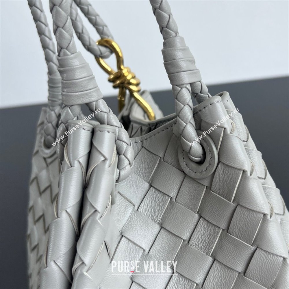 Bottega Veneta Small Parachute Shoulder Bag in Intrecciato Leather 796569 Sterling Grey 2025 (WT-250801002)