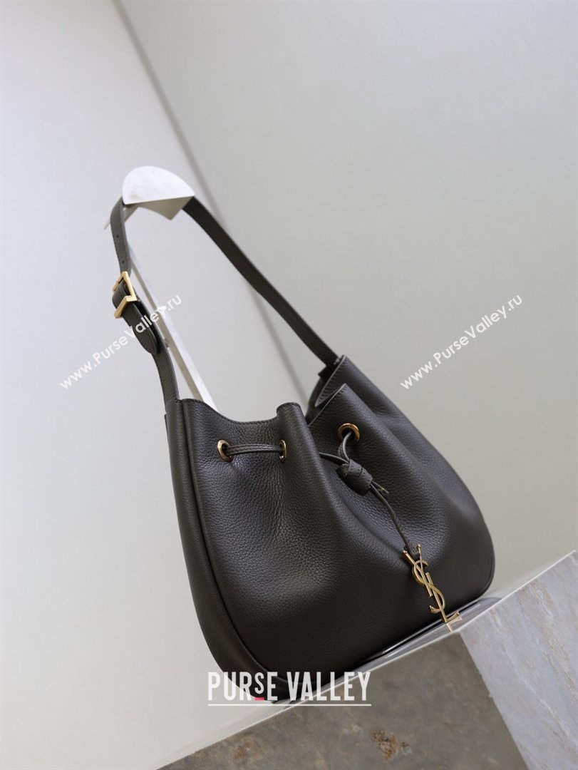 Saint Laurent Paris Vii Small Hobo Bag in Grained Leather Green 796626 2025 (YY-260119099)