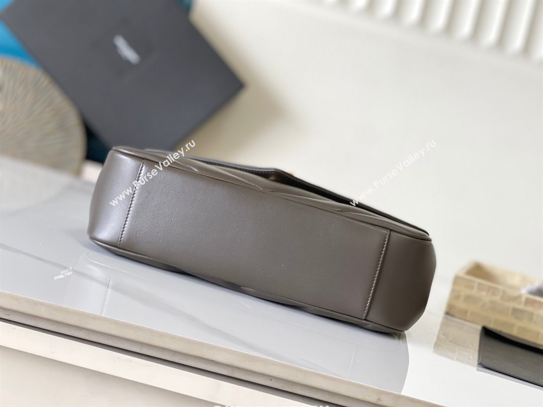 Saint Laurent Loulou Medium Bag in Matelasse Lambskin Green 2025 801439 (YY-250206014)