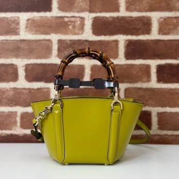 Gucci Mini Bamboo Top Handle Tote Bag in Shiny Leather Pistacchio Green 2024 805832 (DLH-241211064)