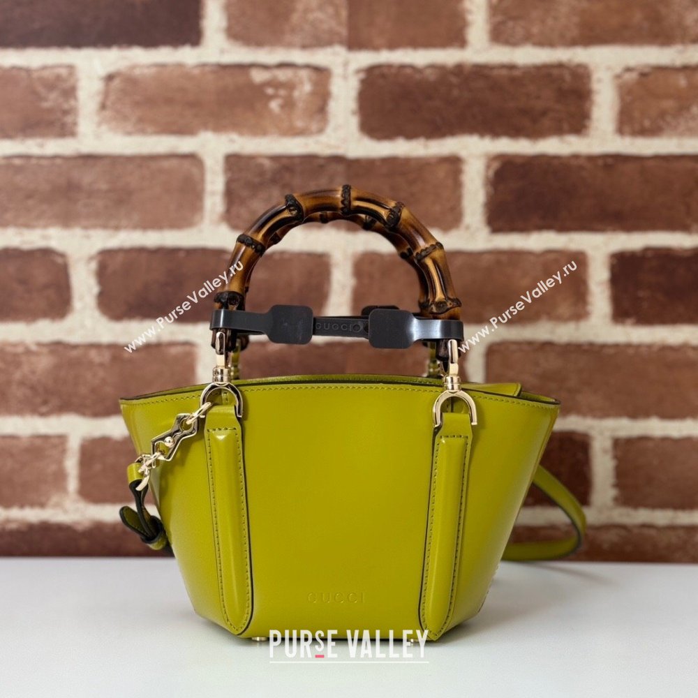 Gucci Mini Bamboo Top Handle Tote Bag in Shiny Leather Pistacchio Green 2024 805832 (DLH-241211064)