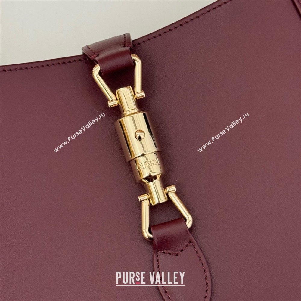 Gucci Jackie 1961 medium bag in Smooth Leather Dark Burgundy 2025 810232 (DLH-250701028)