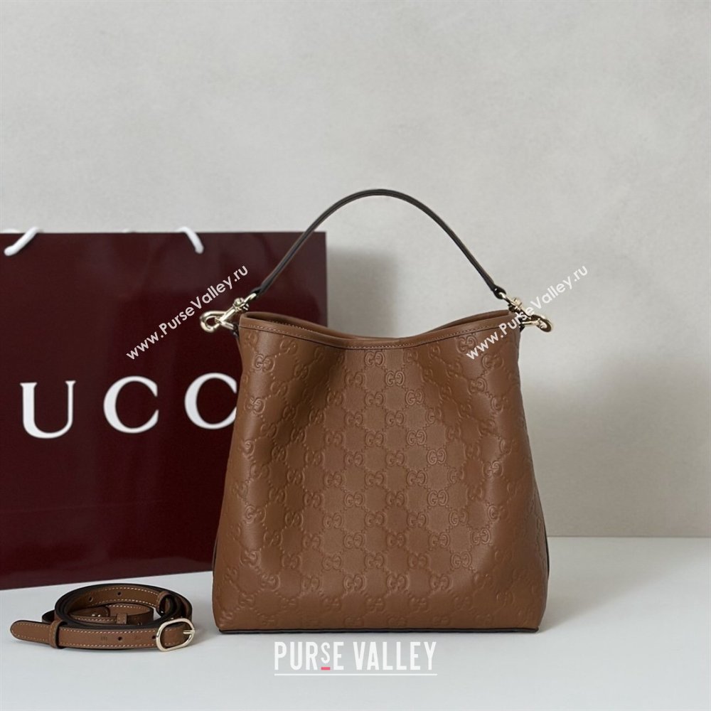 Gucci GG Leather Emblem Medium Bucket Bag Brown 2026 815103 (DLH-260127085)