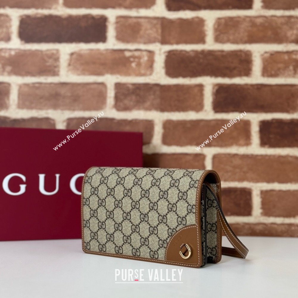 Gucci GG Canvas Emblem Super Mini Shoulder bag Brown 2024 820688 (DLH-241211055)