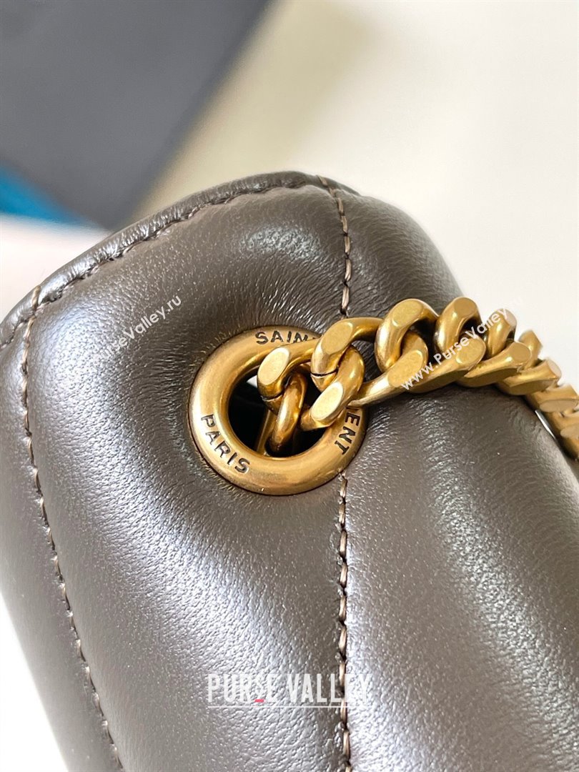 Saint Laurent Loulou Mini Bag in Matelasse Lambskin Green 2025 821749 (YY-250206031)