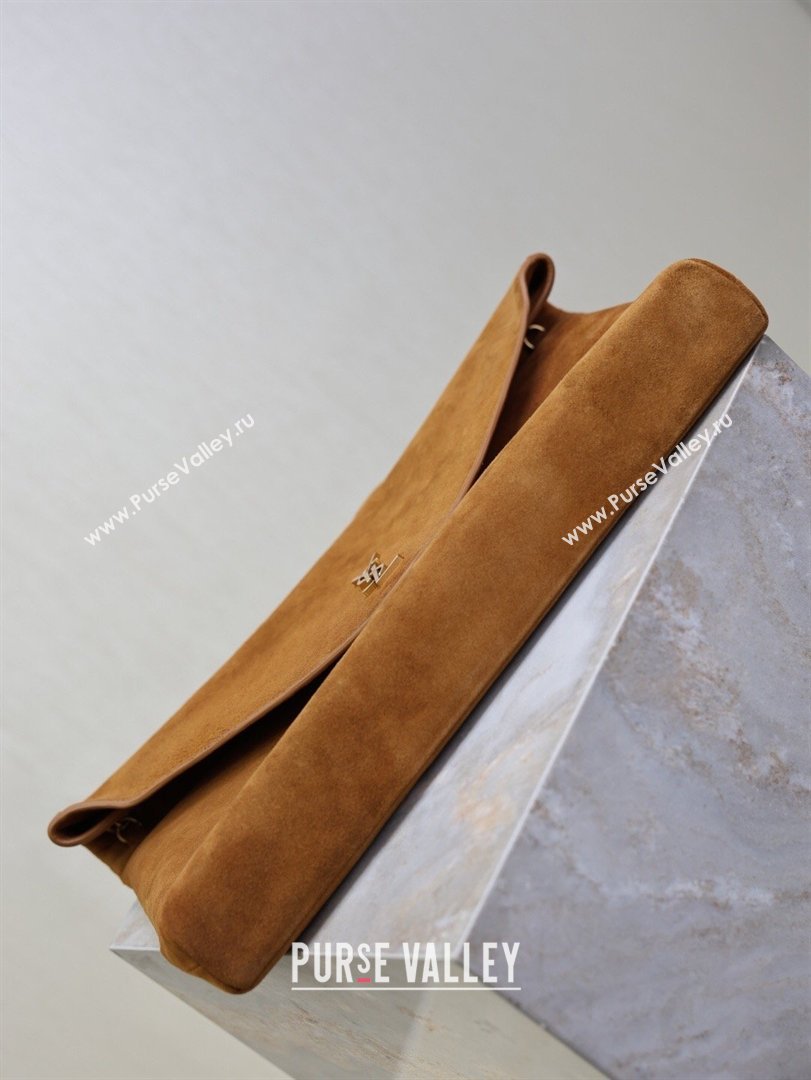 Saint Laurent Cassander XXL Envelope Pouch On Chain in Suede Gold-Tone 2026 841702 (MHUI-260403106)