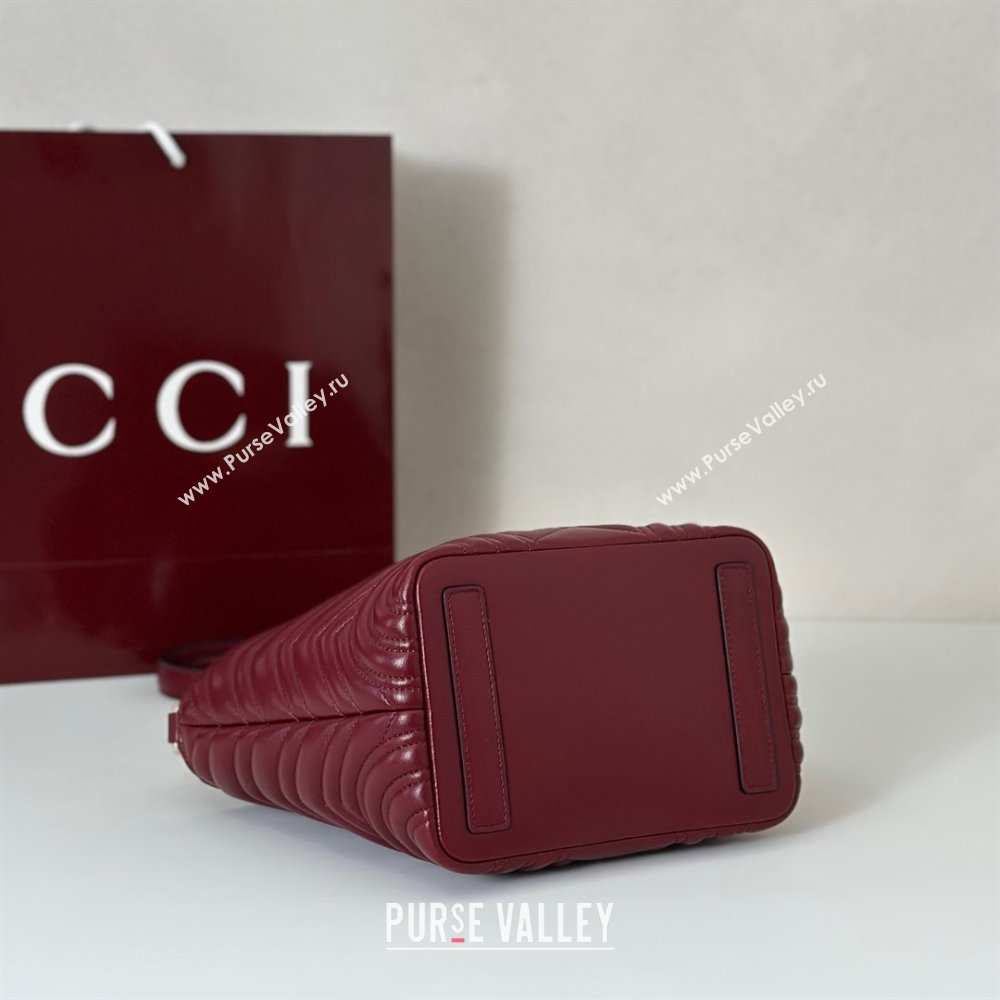 Gucci Betty Chevron Leathe Small Tote Bag Red 2025 847386 (DLH-250930067)