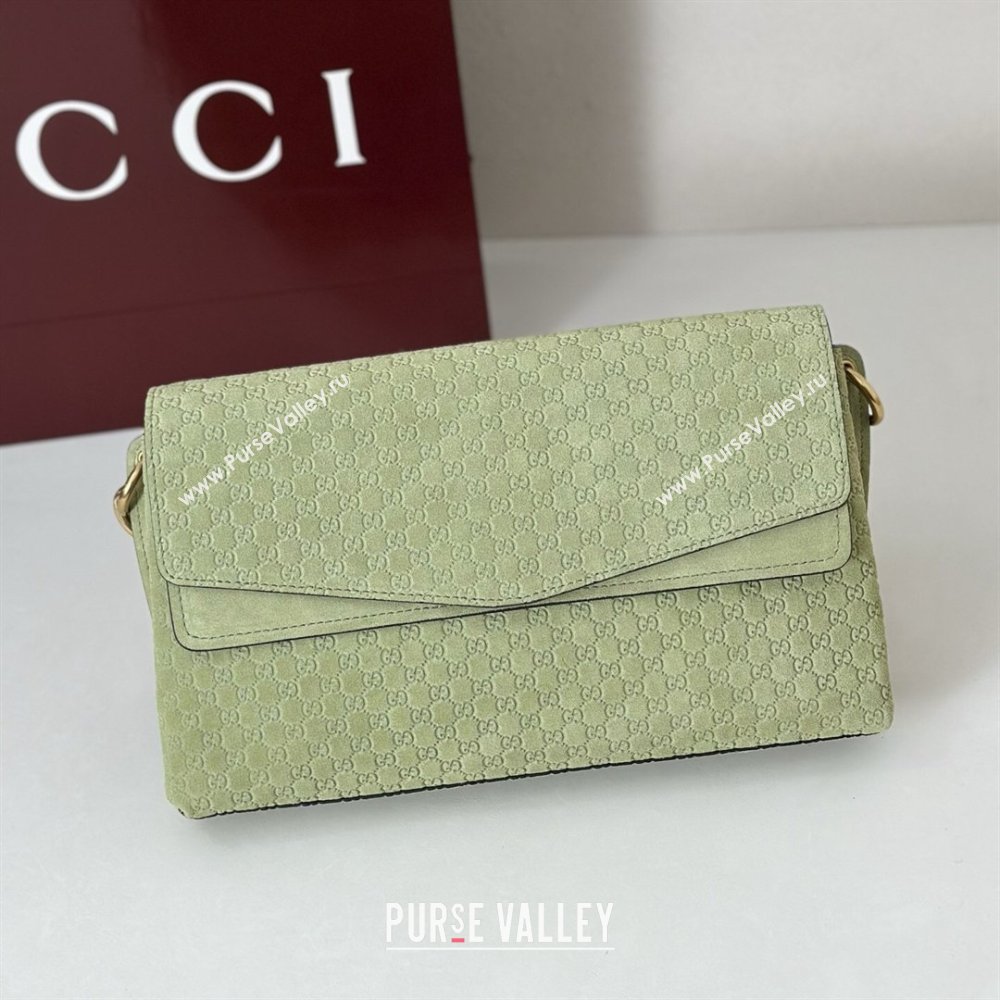 Gucci Medium shoulder bag with chain in GG Suede Dusty Green 2026 857622 (DLH-260128061)