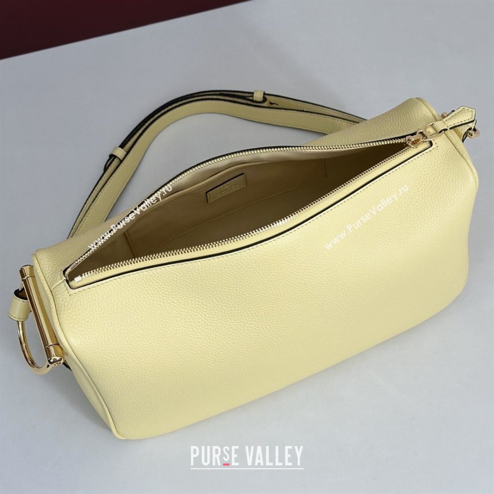 Gucci Half Horsebit medium shoulder bag in Leather Yellow 2026 860787 (DLH-260128046)