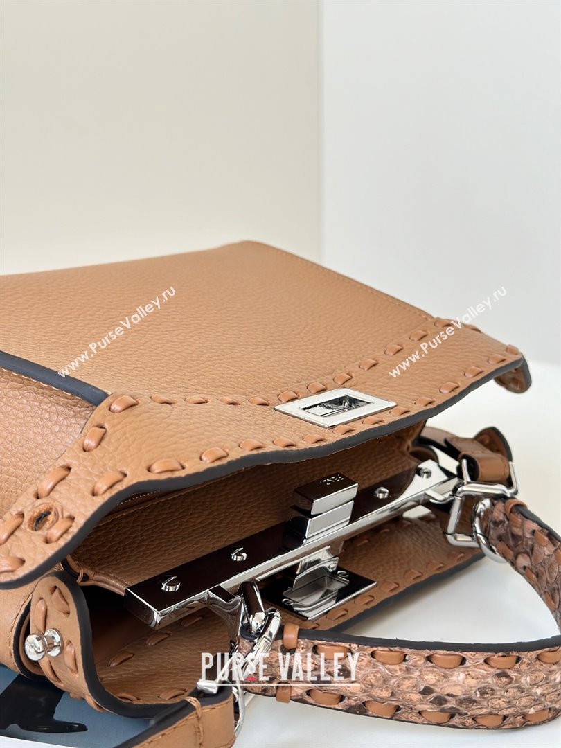 Fendi Peekaboo Mini Bag with Hand-sewn Topstitches 8615 Light Brown 2025 Top (CL-250210003)