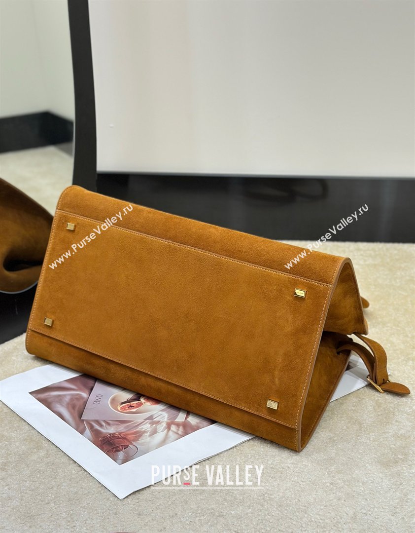 The Row Margaux 15 Tote Bag in Suede Gold-Tone 2026 8818L (CL-260410033)