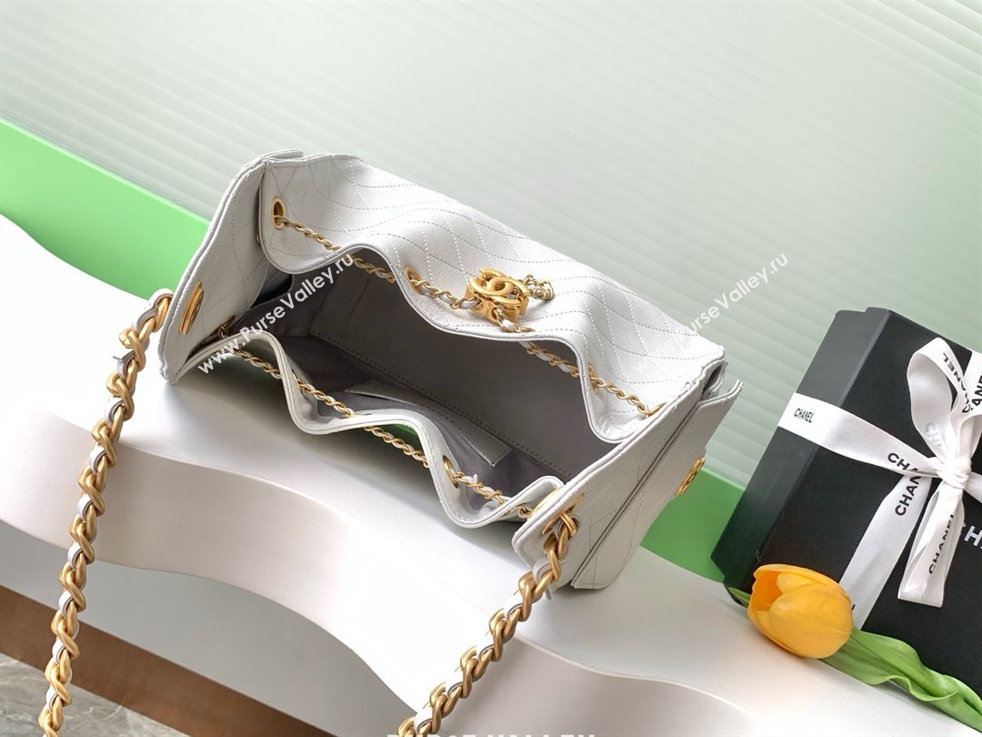 Chanel 25 Small Handbag in Grained Calfskin AS5293 Light Grey 2025 0811 (yezi-2508110070)