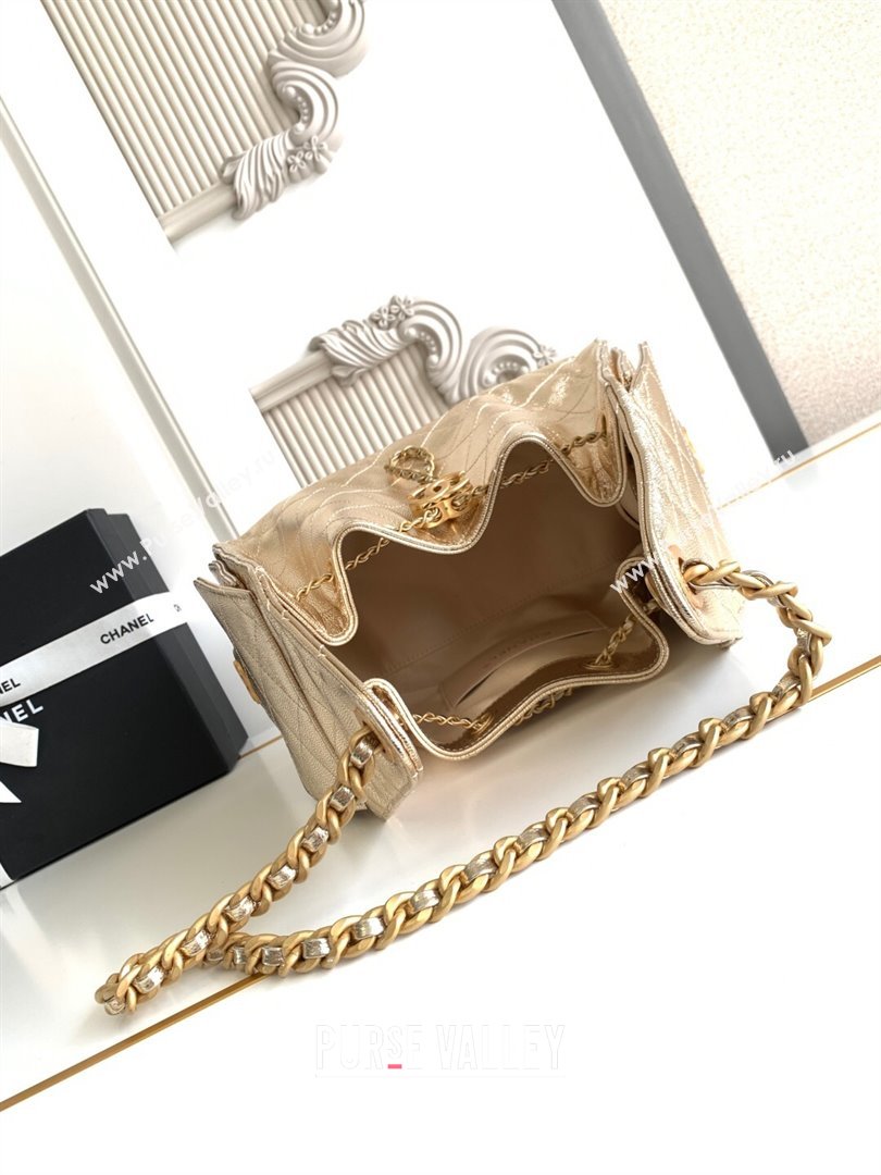 Chanel 25 Small Handbag in Grained Calfskin AS5293 Light Gold 2025 0811 (yezi-2508110071)