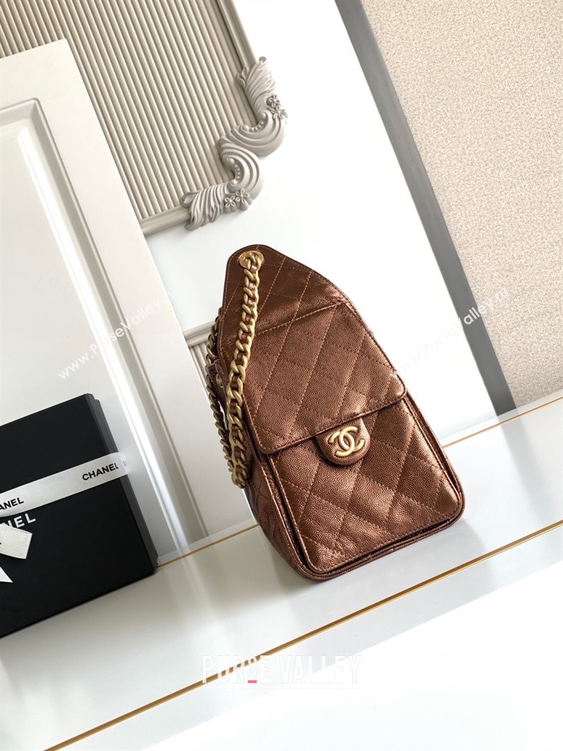 Chanel 25 Small Handbag in Grained Calfskin AS5293 Dark Gold 2025 0811 (yezi-2508110073)