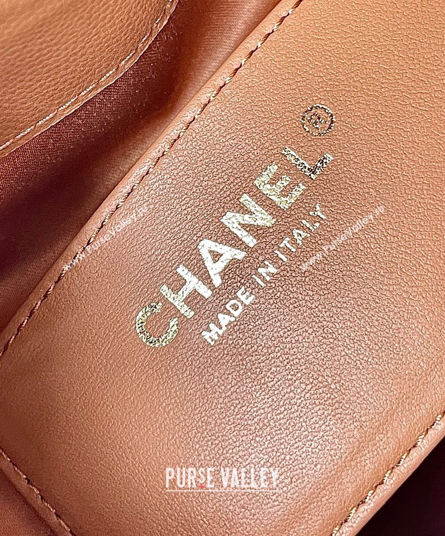 Chanel 25 Small Handbag in Grained Calfskin AS5293 Light Brown 2025 0811 (yezi-2508110067)