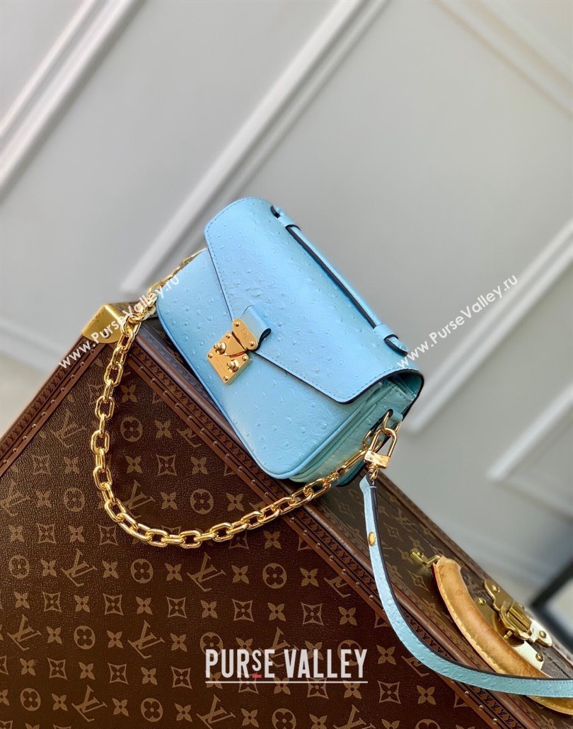 Louis Vuitton Pochette Metis East West Shoulder Bag in Ostrich Embossed Leather Blue 2024 N85902 (KI-240925050)