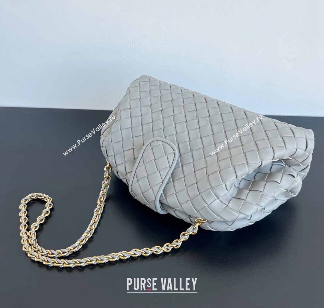 Bottega Veneta Lauren 1980 Clutch bag With Chain in Intrecciato Leather Grey 2024 785807 (WT-241217023)