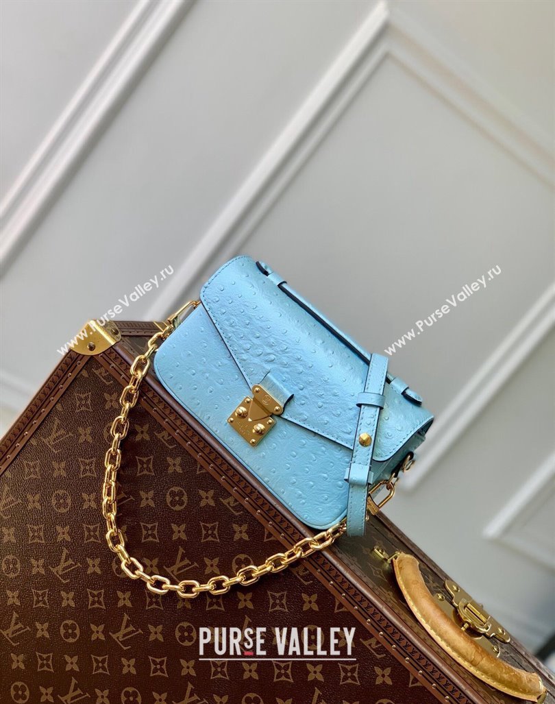 Louis Vuitton Pochette Metis East West Shoulder Bag in Ostrich Embossed Leather Blue 2024 N85902 (KI-240925050)