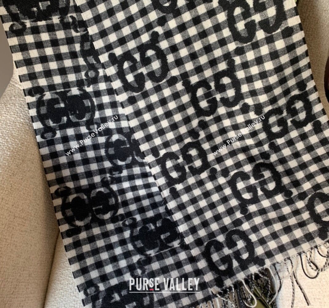 Gucci GG Check Wool Scarf 35x240cm Black 2023 644365 (WNS-231206106)