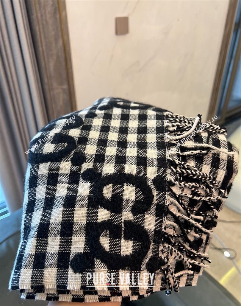 Gucci GG Check Wool Scarf 35x240cm Black 2023 644365 (WNS-231206106)