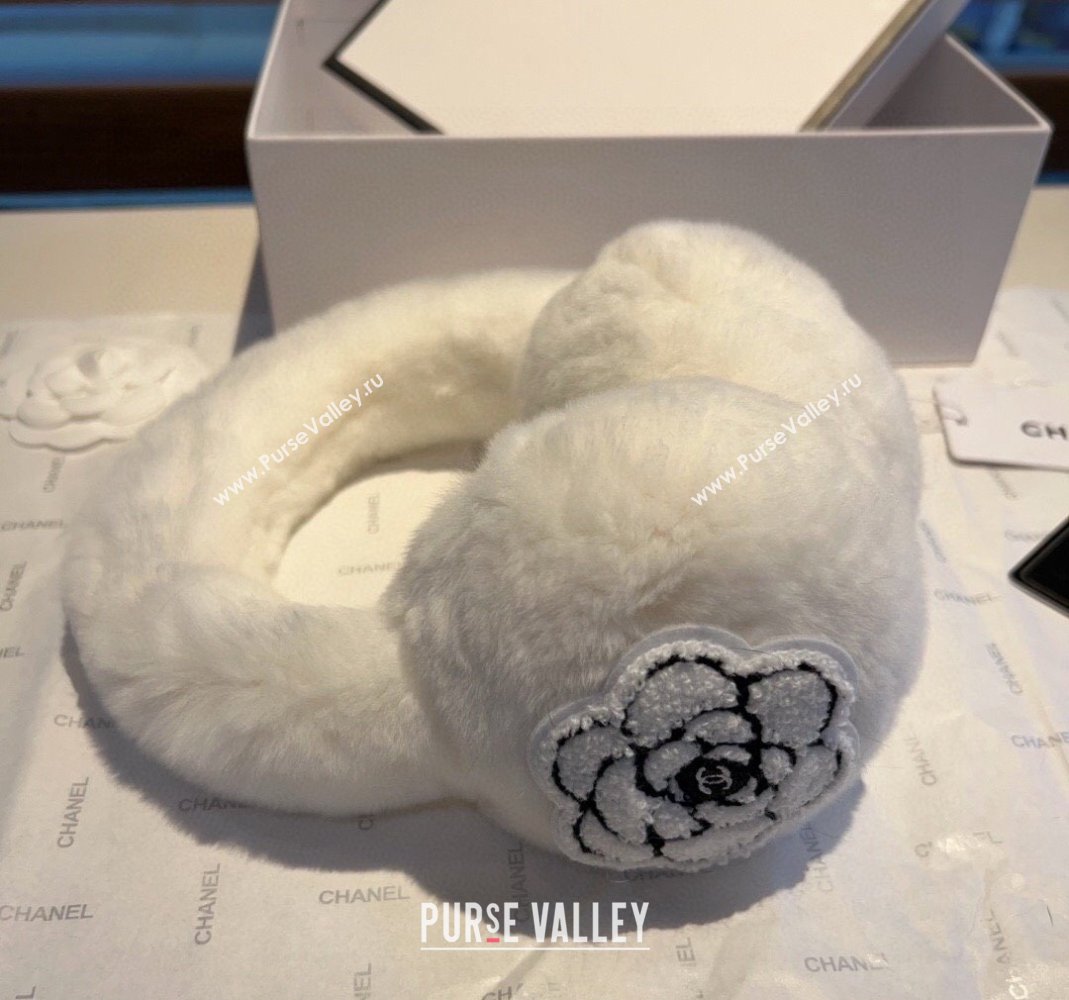 Chanel Snow Earmuff Winter Warm White 2023 (XMN-231206008)