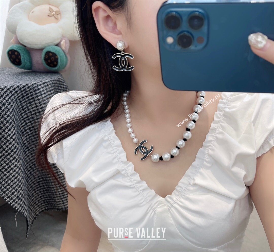Chanel Pearls Necklace with Black CC 2025 0618 (YF-250618060)