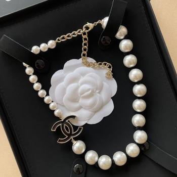Chanel Pearls Necklace with Black CC 2025 0618 (YF-250618060)