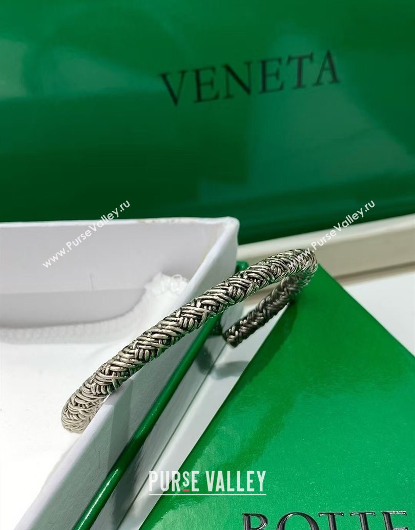 Bottega Veneta Intreccio Open Bracelet Aged Silver 2025 0618 (YF-250618083)