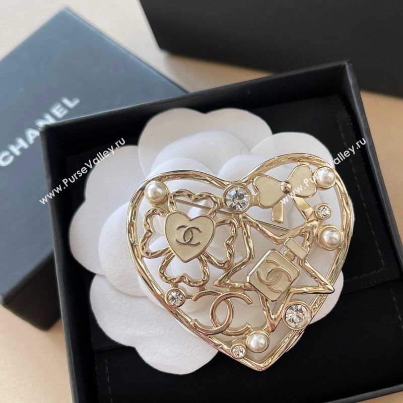 Chanel Heart Brooch 2025 0618 (YF-250618112)