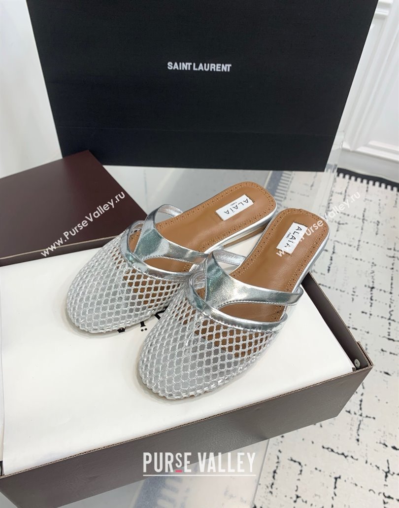 Alaia Intricated Flat Mules in Fishnet and Patent Leather Silver 2025 AL042801 (KER-250428070)