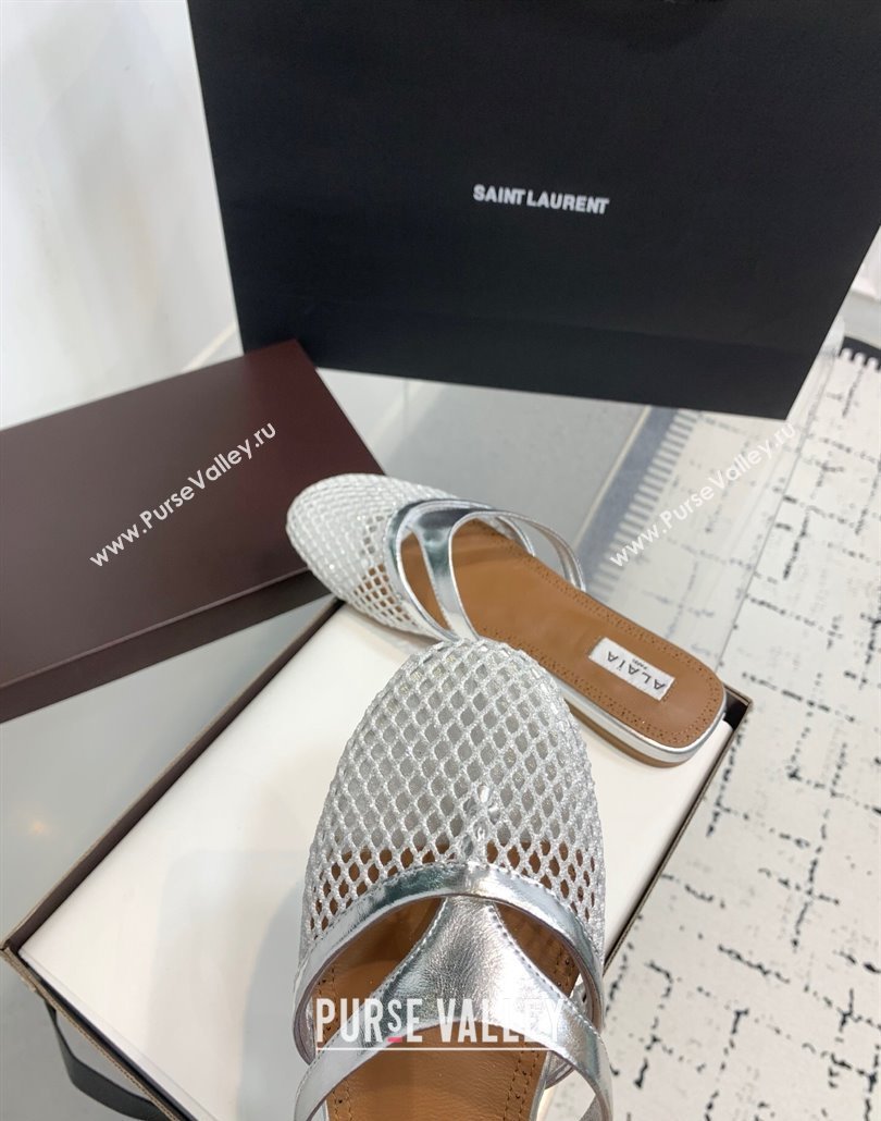 Alaia Intricated Flat Mules in Fishnet and Patent Leather Silver 2025 AL042801 (KER-250428070)