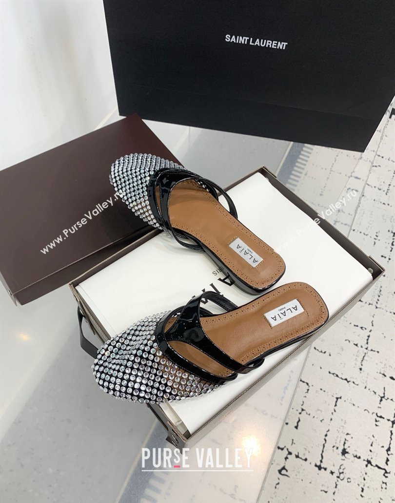 Alaia Intricated Flat Mules in Fishnet and Patent Leather with Strass Black 2025 AL042801 (KER-250428072)
