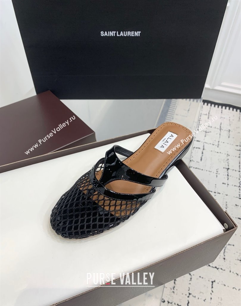 Alaia Intricated Flat Mules in Fishnet and Patent Calf Leather Black 2025 AL042801 (KER-250428067)