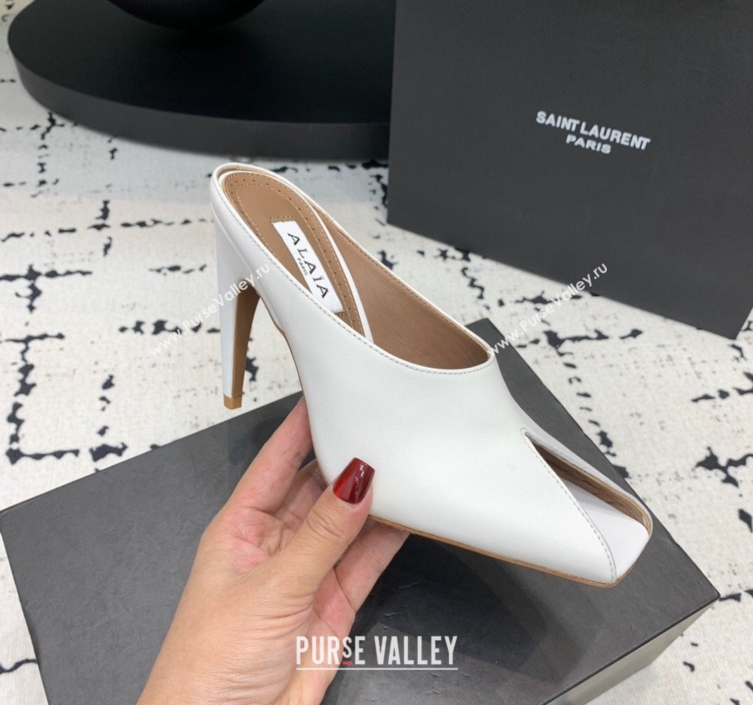 Alaia Spike Mules 10.5cm in Calfskin with Open Toe White 2024 0531 (KER-240531077)