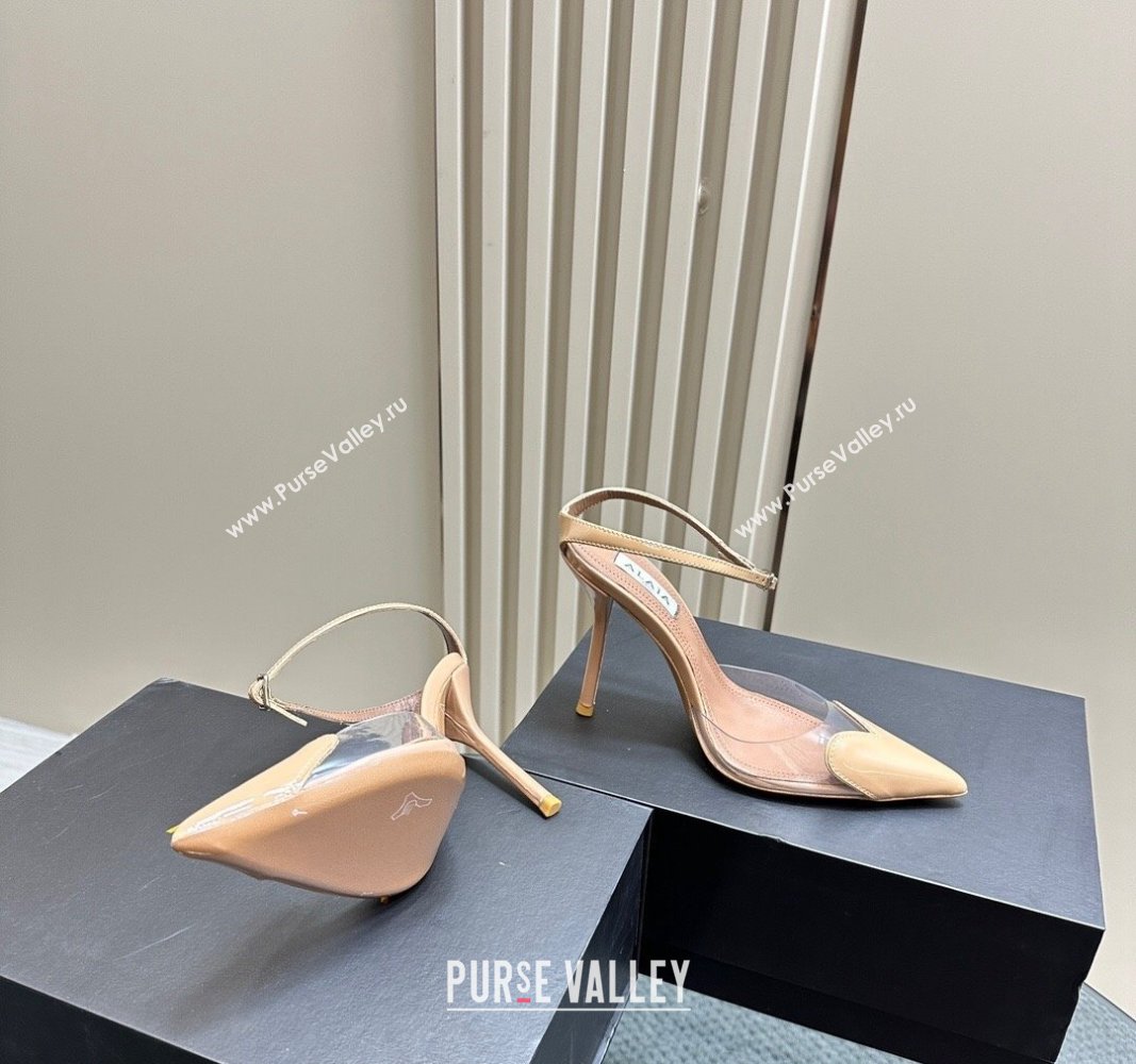 Alaia Le Cœur Heart Pumps 10.5cm in PVC and Patent Leather Nude 2024 0531 (MD-240531053)