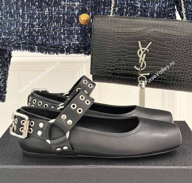 Alaia Biker Squared toe Ballet Flats in Calfskin and Eyelets with Buckle Black 2025 0224001 (MD-250224055)