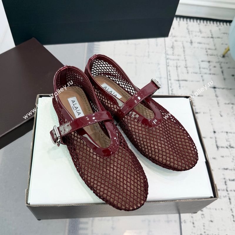 Alaia Ballet Flats in Fishnet and Patent Leather Dark Burgundy 2025 AL060602 (KER-250606022)