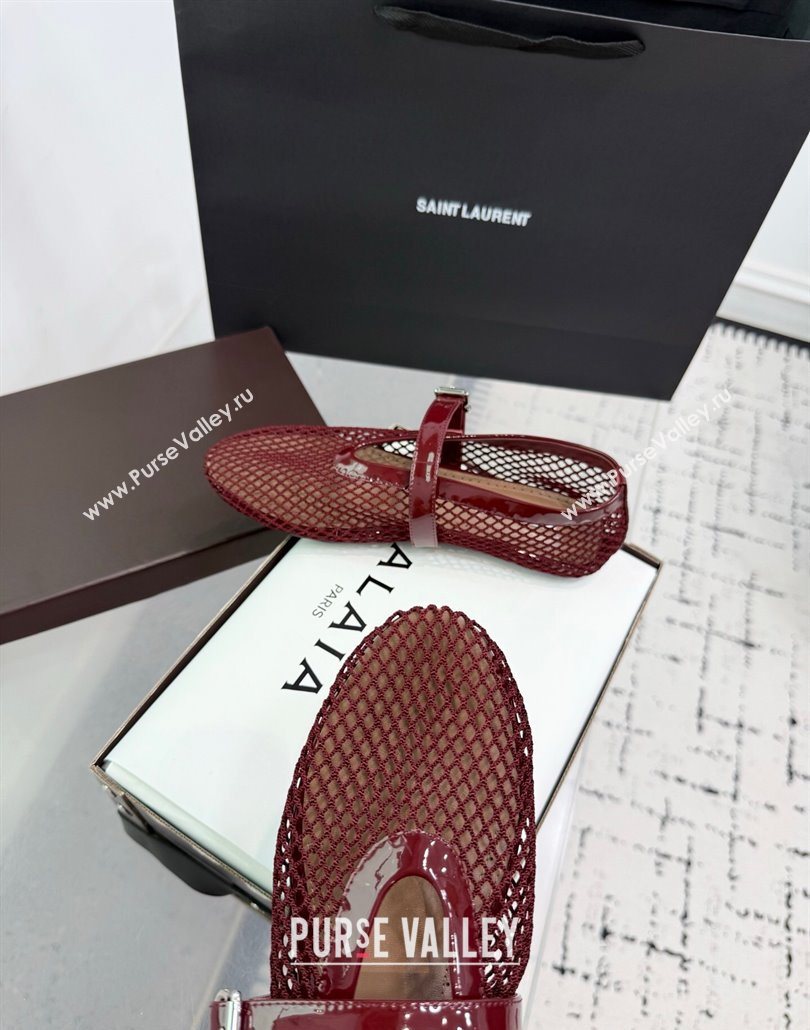 Alaia Ballet Flats in Fishnet and Patent Leather Dark Burgundy 2025 AL060602 (KER-250606022)