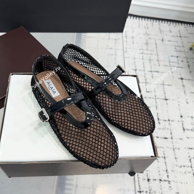 Alaia Ballet Flats in Fishnet and Patent Leather Black 2025 AL060602 (KER-250606024)