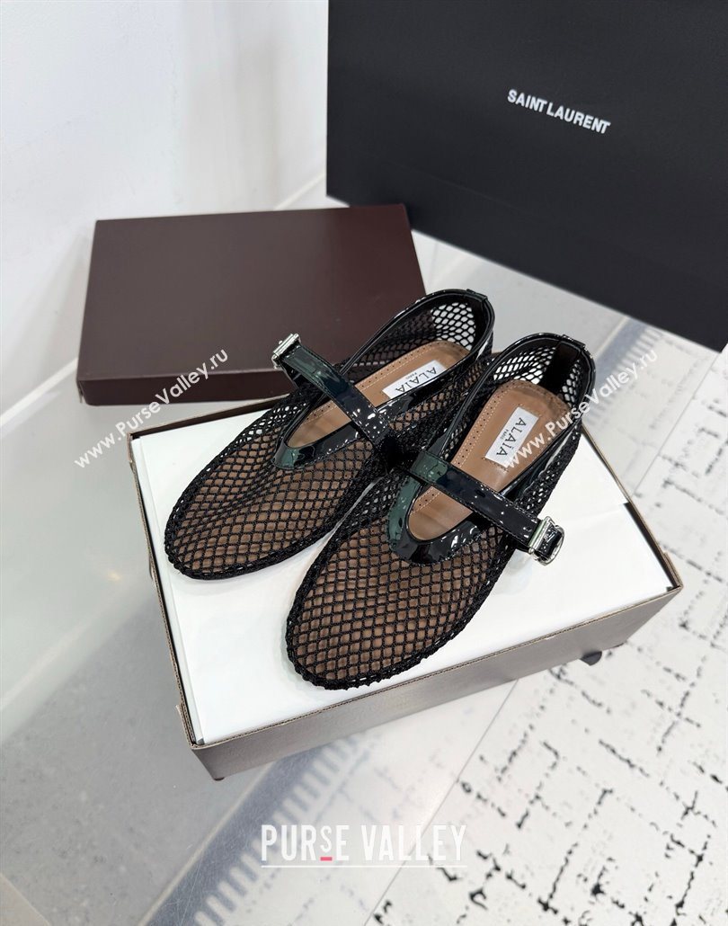 Alaia Ballet Flats in Fishnet and Patent Leather Black 2025 AL060602 (KER-250606024)