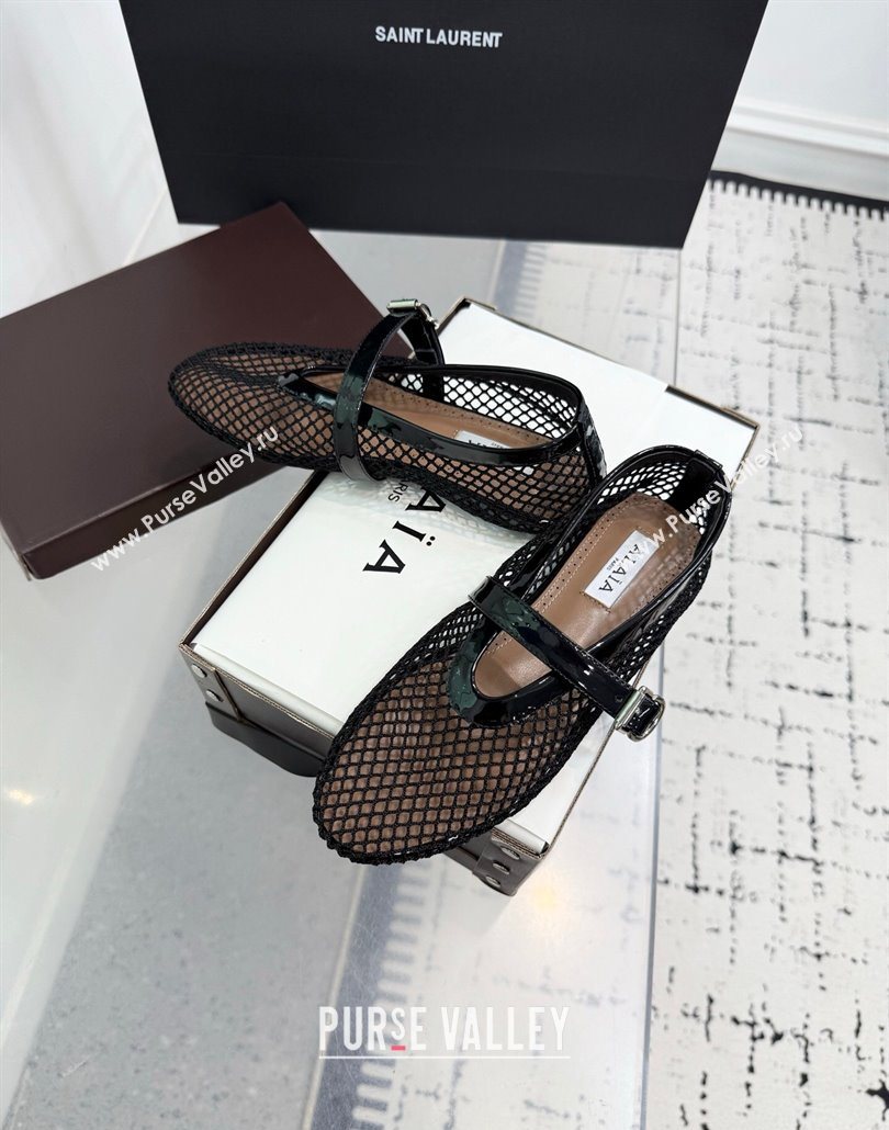 Alaia Ballet Flats in Fishnet and Patent Leather Black 2025 AL060602 (KER-250606024)