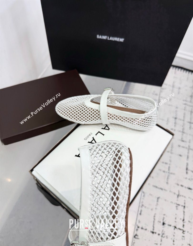 Alaia Ballet Flats in Fishnet and Patent Leather White 2025 AL060602 (KER-250606025)