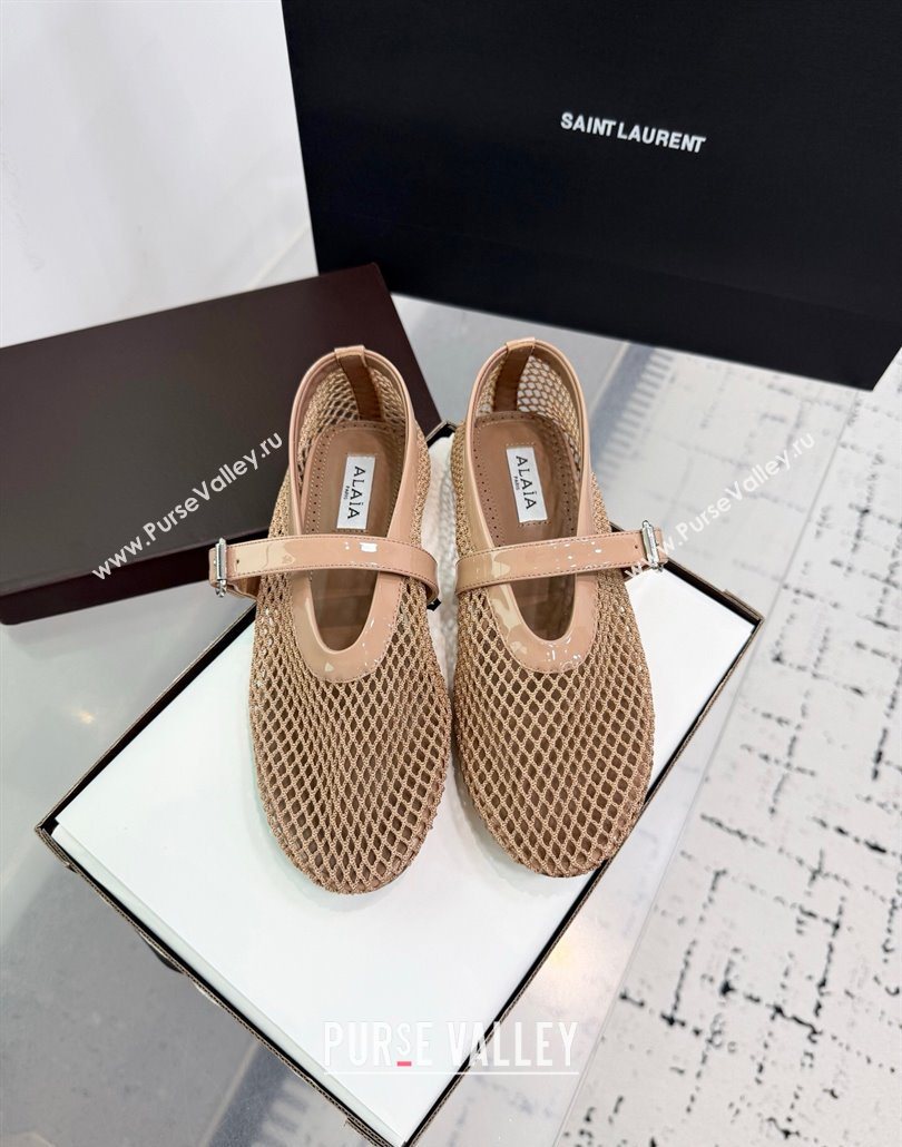 Alaia Ballet Flats in Fishnet and Patent Leather Beige 2025 AL060602 (KER-250606026)