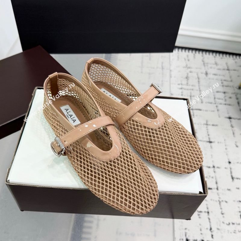 Alaia Ballet Flats in Fishnet and Patent Leather Beige 2025 AL060602 (KER-250606026)