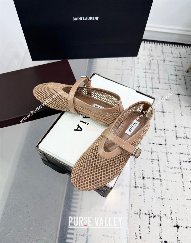 Alaia Ballet Flats in Fishnet and Patent Leather Beige 2025 AL060602 (KER-250606026)