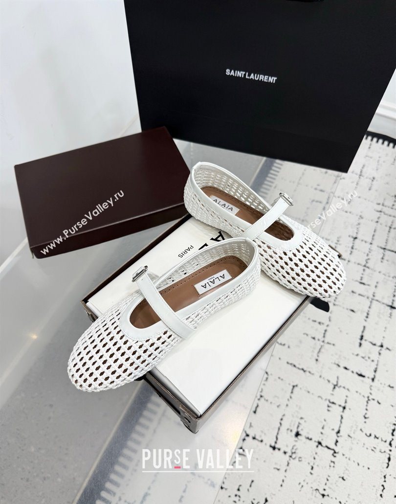 Alaia Ballet Flats in Braided Lambskin and Patent Leather Optic White 2025 AL060603 (KER-250606032)