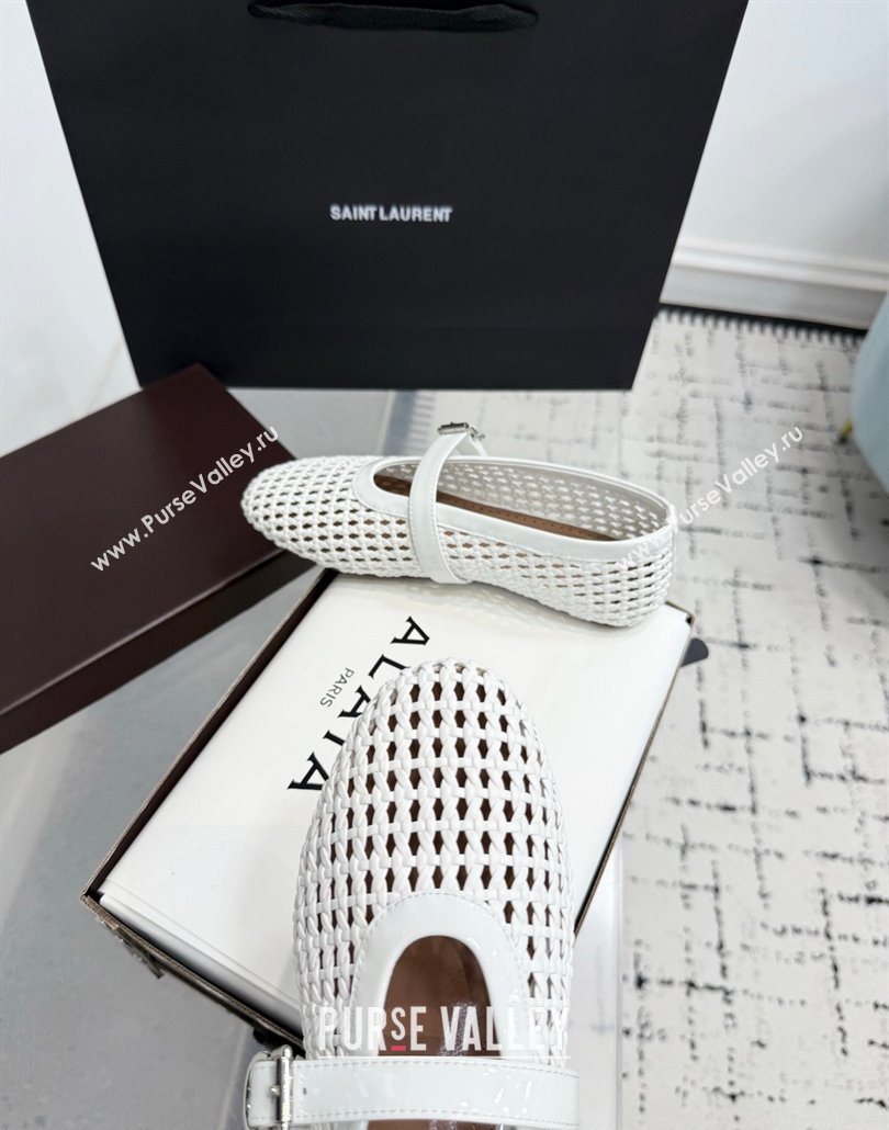 Alaia Ballet Flats in Braided Lambskin and Patent Leather Optic White 2025 AL060603 (KER-250606032)