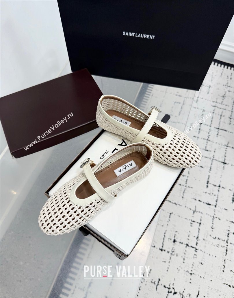 Alaia Ballet Flats in Braided Lambskin and Patent Leather Ivory White 2025 AL060603 (KER-250606031)