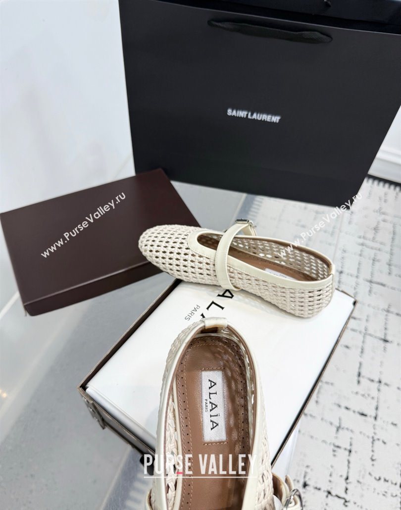 Alaia Ballet Flats in Braided Lambskin and Patent Leather Ivory White 2025 AL060603 (KER-250606031)