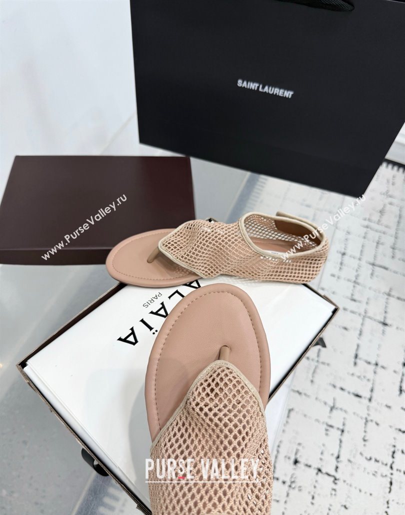 Alaia Flat Thong Sandals in Fishnet Nude 2025 AL060601 (KER-250606011)